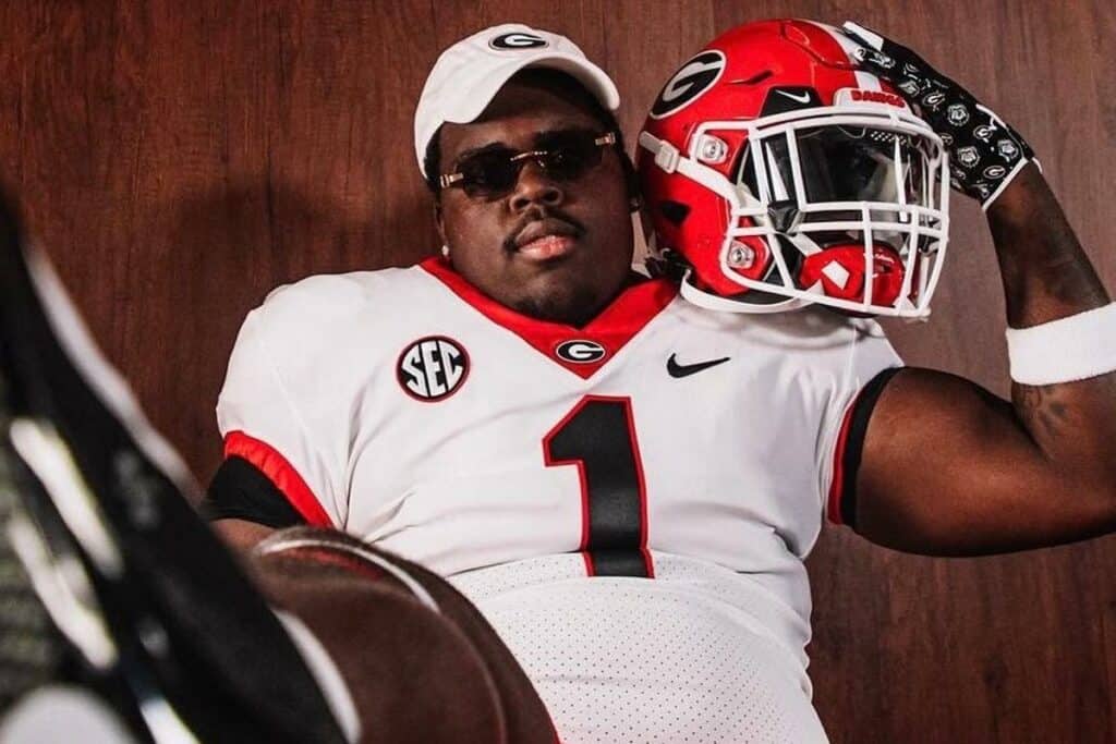 Dontrell Glover commits to UGA football for 2025 class