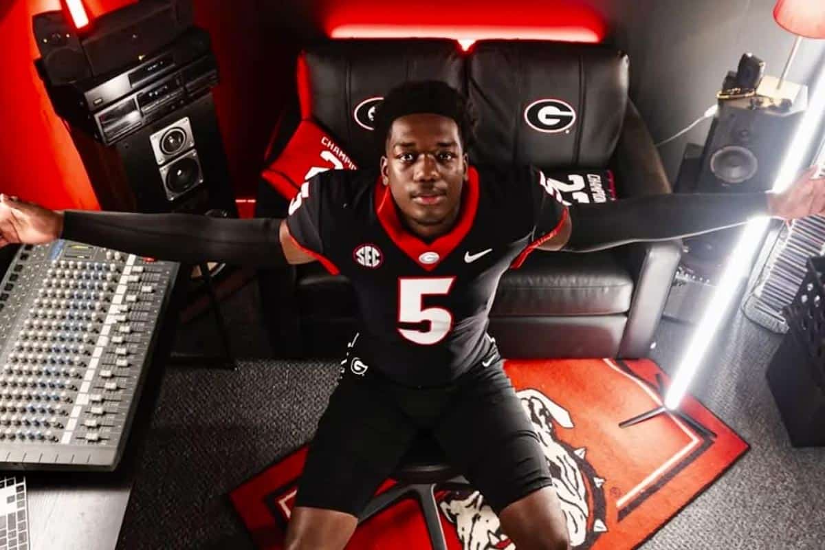 Khamari Brooks